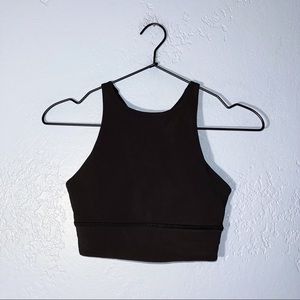 Lululemon
HIGH NECK ENGERY BRA 4